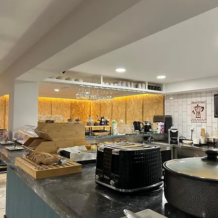 Гостевой дом Alma Candida 23 3*